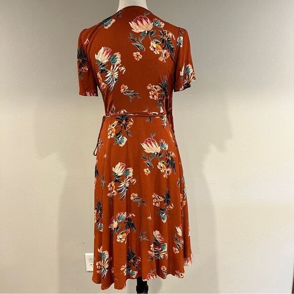Lulu's burnt Orange wrap Sundress with short Sleeves size small - Picture 8 of 14